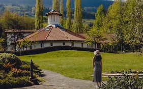 Amalurra Ecohotel & Retreat Center